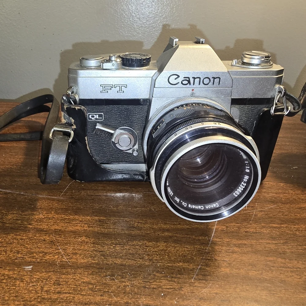 Canon FT QL 35mm Film Camera With 50mm f/1.8 Lens